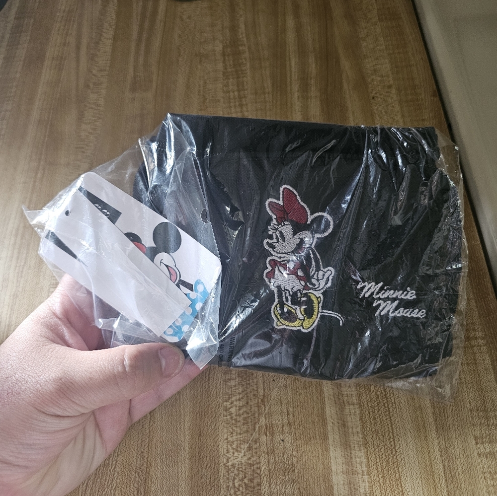 Nwt Minnie Mouse Black Fanny Pack